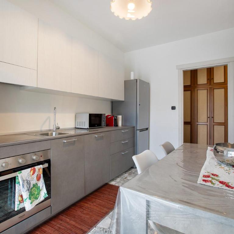 Casa Rosa Aosta - Appartamento Deluxe con 2 Camere da Letto e Balcone - 10