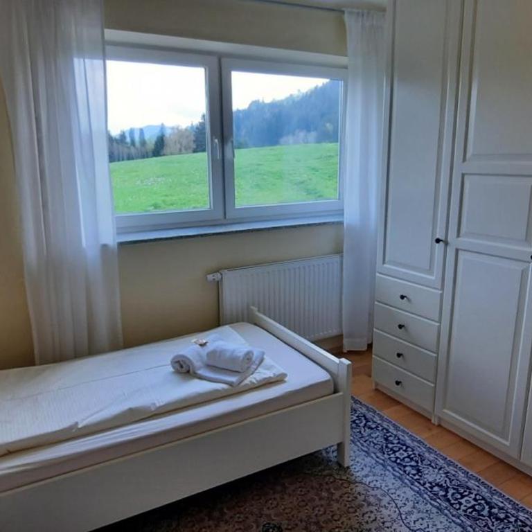 Ferienwohnung Panoramablick - Apartment mit 3 Schlafzimmern und Bergblick - 26