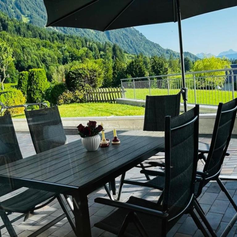 Ferienwohnung Panoramablick - Apartment mit 3 Schlafzimmern und Bergblick - 39