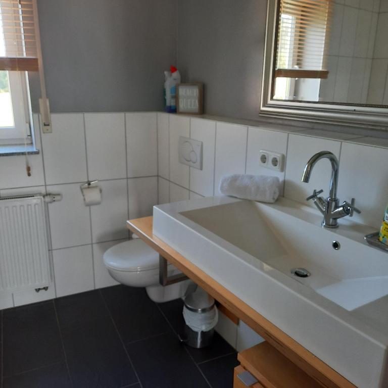 Ferienwohnung Panoramablick - Apartment mit 3 Schlafzimmern und Bergblick - 22