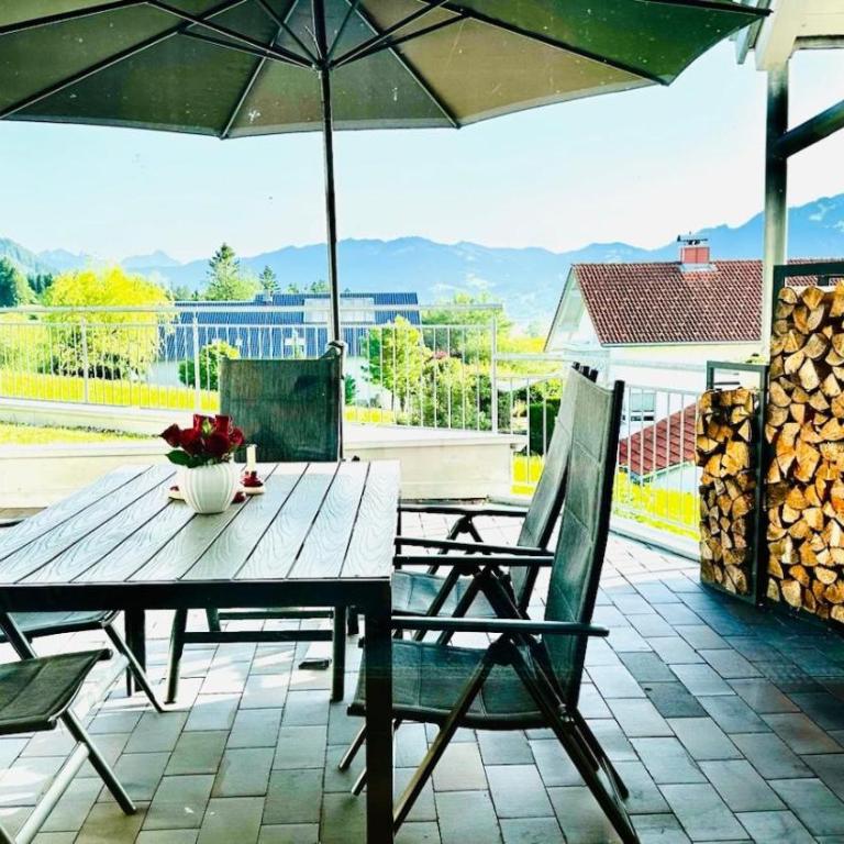 Ferienwohnung Panoramablick - Apartment mit 3 Schlafzimmern und Bergblick - 37