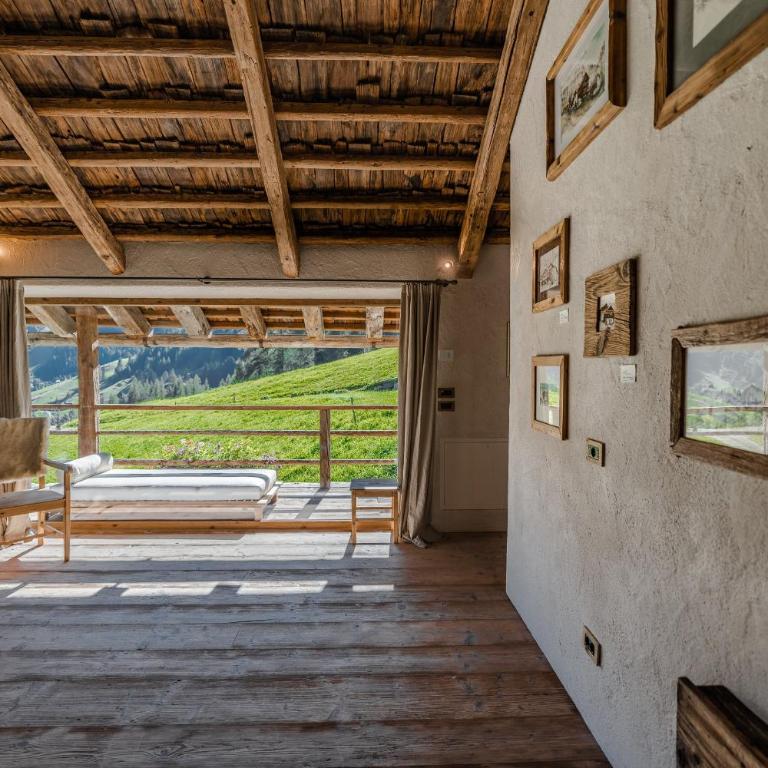 Dolomites Luxe Cesa Del Louf - Villa with Garden View - 22