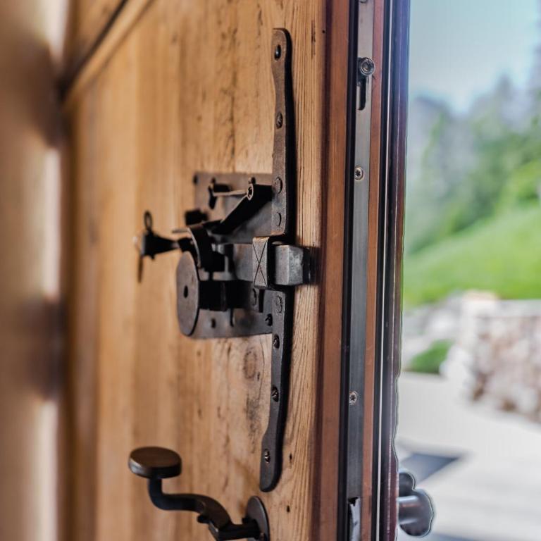 Dolomites Luxe Cesa Del Louf - Villa with Garden View - 15