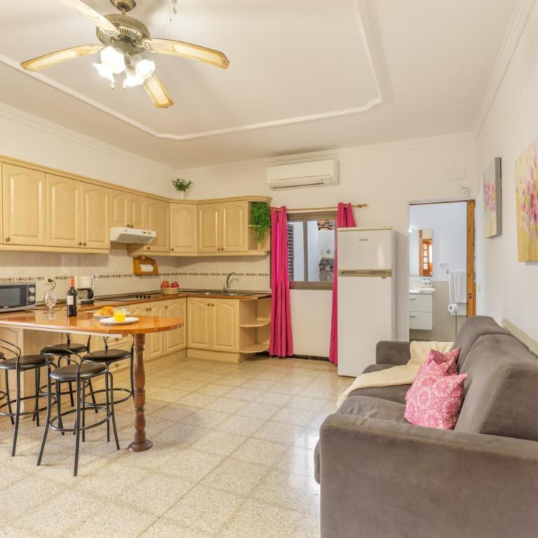 Las Lagunas - Two-Bedroom House - 1
