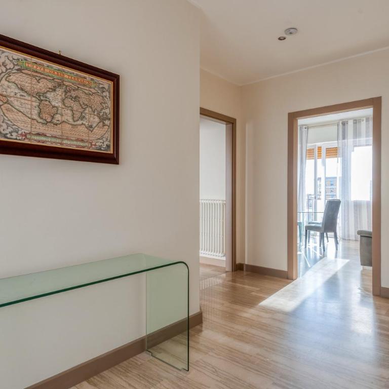 Victoria's Home Lecce - Appartamento Premium con 3 Camere da Letto e Balcone - 30