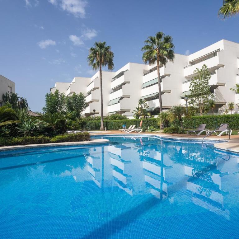 Guadalmina Baja - Apartamento con terraza - 4