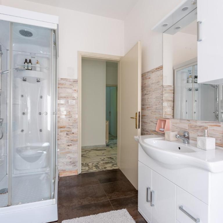 Villa Le Maree di Tonfano - Three-Bedroom House - 23
