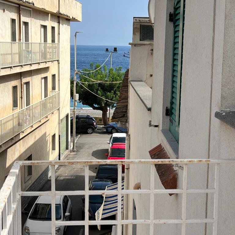 La Bolina - Appartamento Premium con 3 Camere da Letto e Balcone - 15