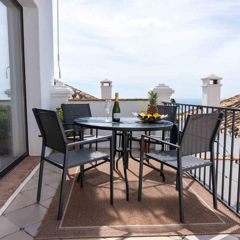 Lovely Pueblo House with Pool & Sea Views Mijas - Habitación Individual - 37