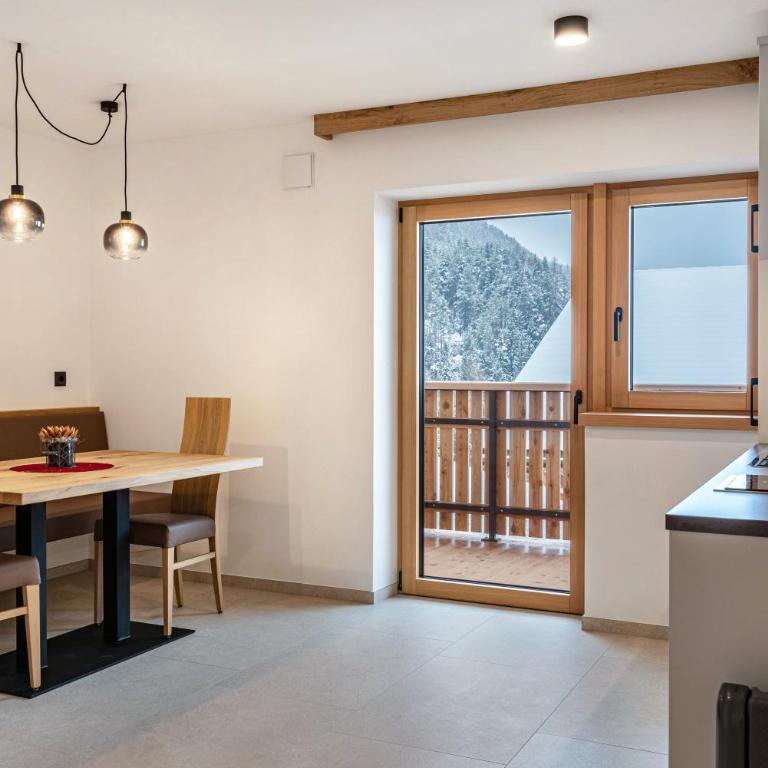 Planerhof Apartment Enzian - Appartamento Deluxe con 2 Camere da Letto e Vista Giardino - 3