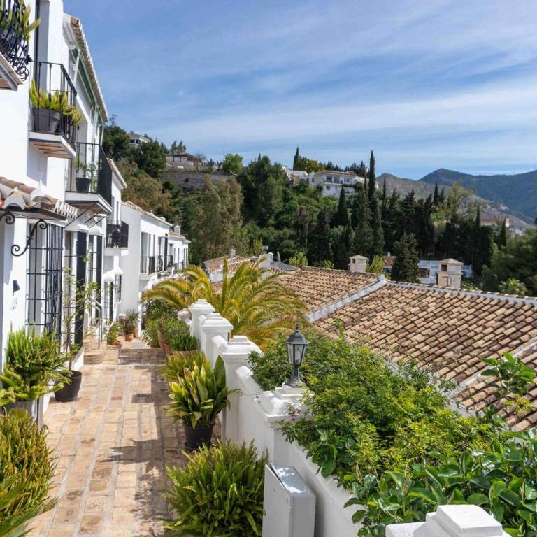 Lovely Pueblo House with Pool & Sea Views Mijas - Habitación Individual - 45