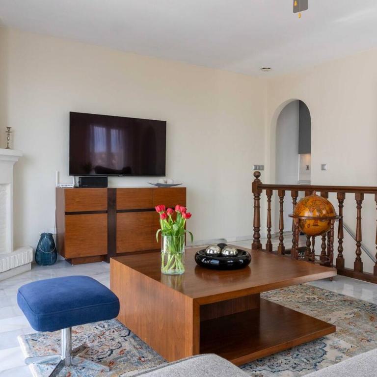 Lovely Pueblo House with Pool & Sea Views Mijas - Habitación Individual - 14