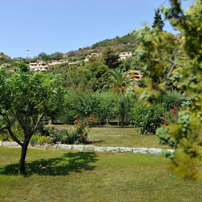 Villa Giacomo - Villa con Vista Giardino - 2