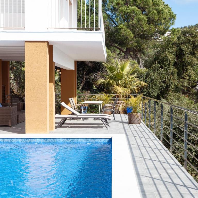 holiday house in a garden with view - Villa con vistas al mar - 2