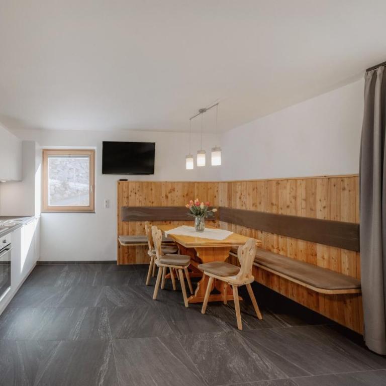 Vernalhof Apt Sunnaseit - Premium Apartment mit 3 Schlafzimmern und Balkon - 5