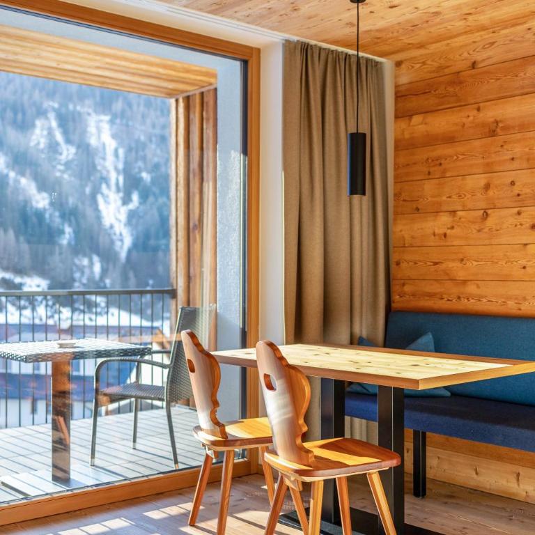 Stoana Apt 3-6 - Deluxe-Apartment mit 2 Schlafzimmern und Gartenblick - 2
