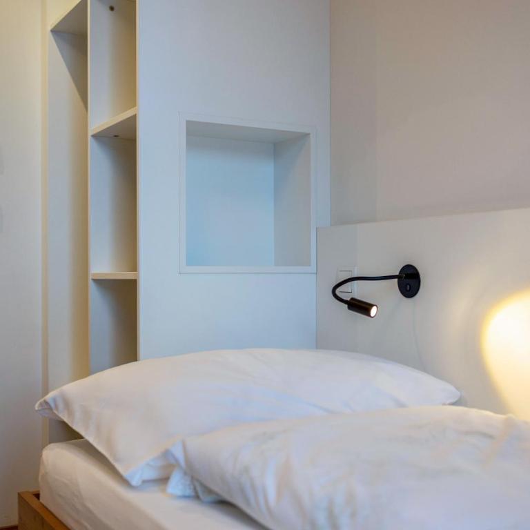 Stoana Apt 3-6 - Deluxe-Apartment mit 2 Schlafzimmern und Gartenblick - 17
