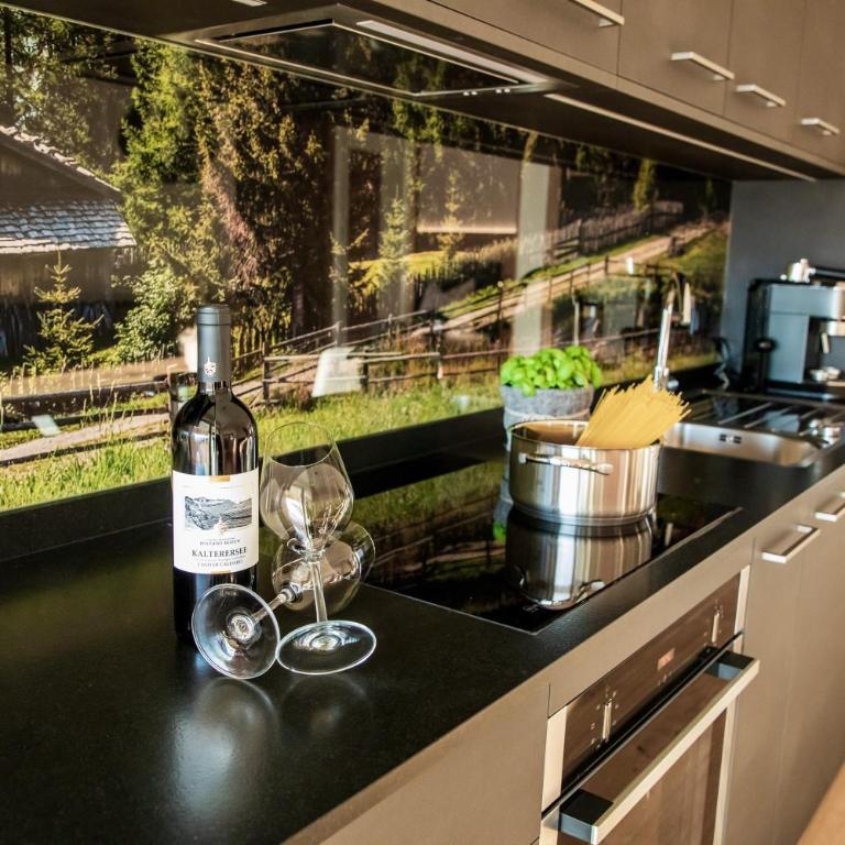 Kieserhof Apartment Alm - Two-Bedroom Deluxe Apartment with Garden View - 12