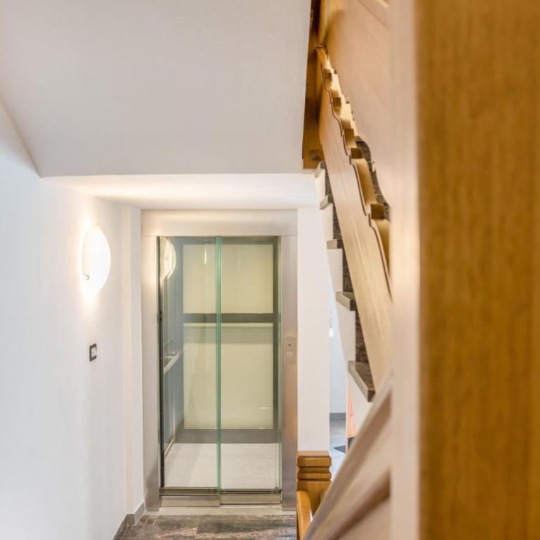 Kamerloy Apartments F - Appartamento Deluxe con 2 Camere da Letto e Vista Giardino - 24