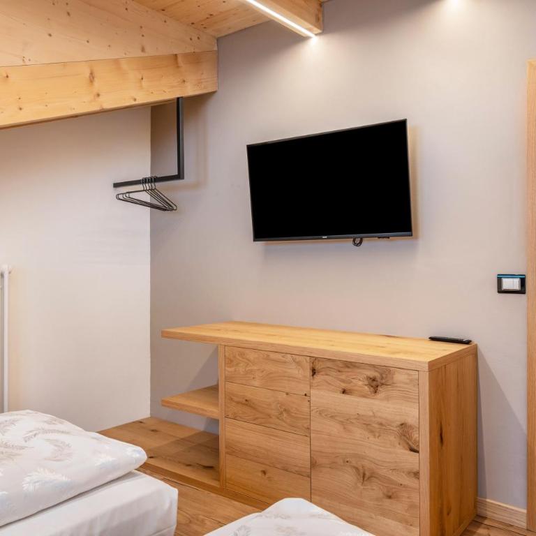 Kamerloy Apartments F - Appartamento Deluxe con 2 Camere da Letto e Vista Giardino - 15