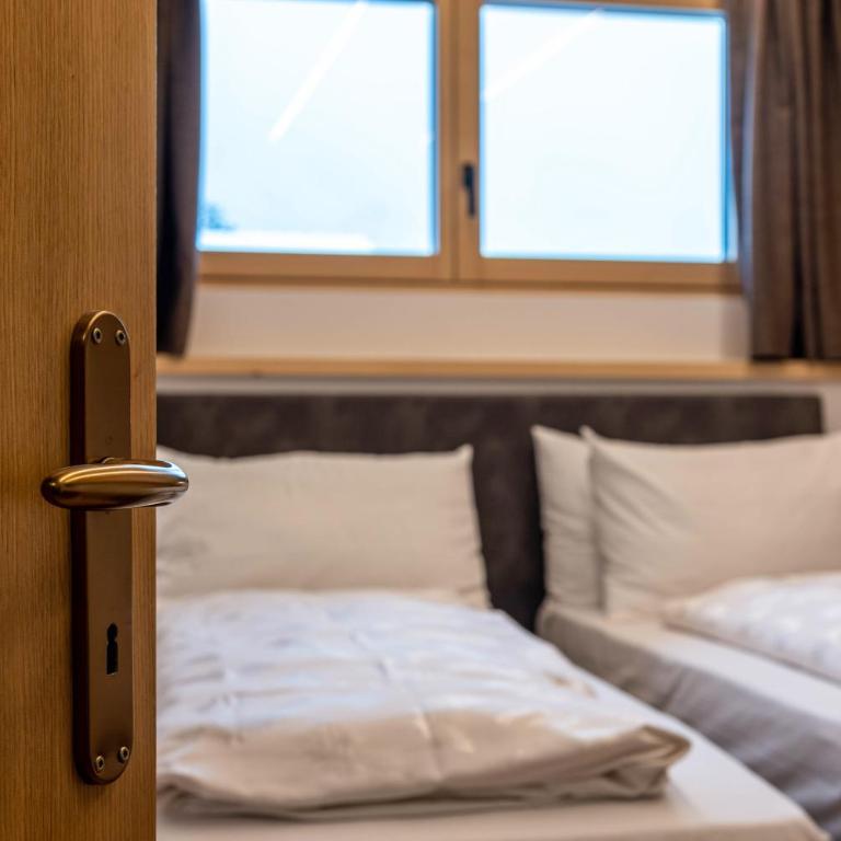 Kamerloy Apartments F - Appartamento Deluxe con 2 Camere da Letto e Vista Giardino - 12