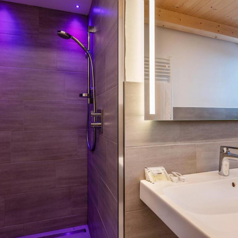 Kamerloy Apartments F - Appartamento Deluxe con 2 Camere da Letto e Vista Giardino - 18
