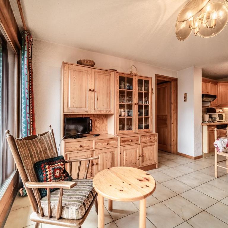 Appartement Edelweiss - 7 personnes - Apartamento Deluxe de 2 dormitorios con vistas al jardín - 17