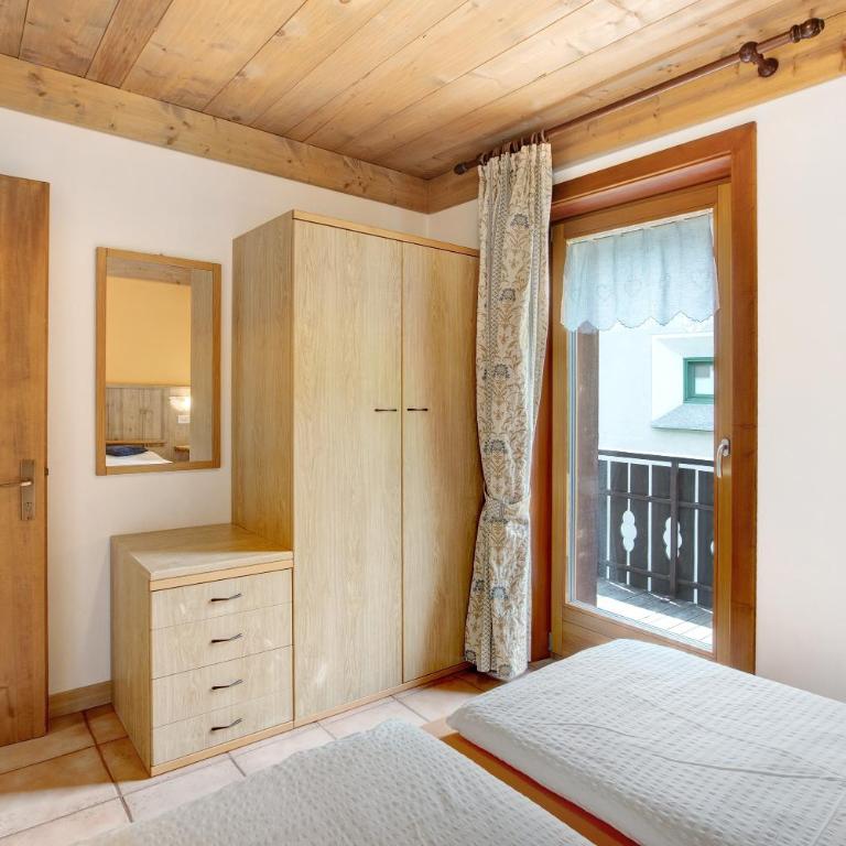 Bait dal Cucù App Plascianet - Appartamento Deluxe con 2 Camere da Letto e Vista Giardino - 12