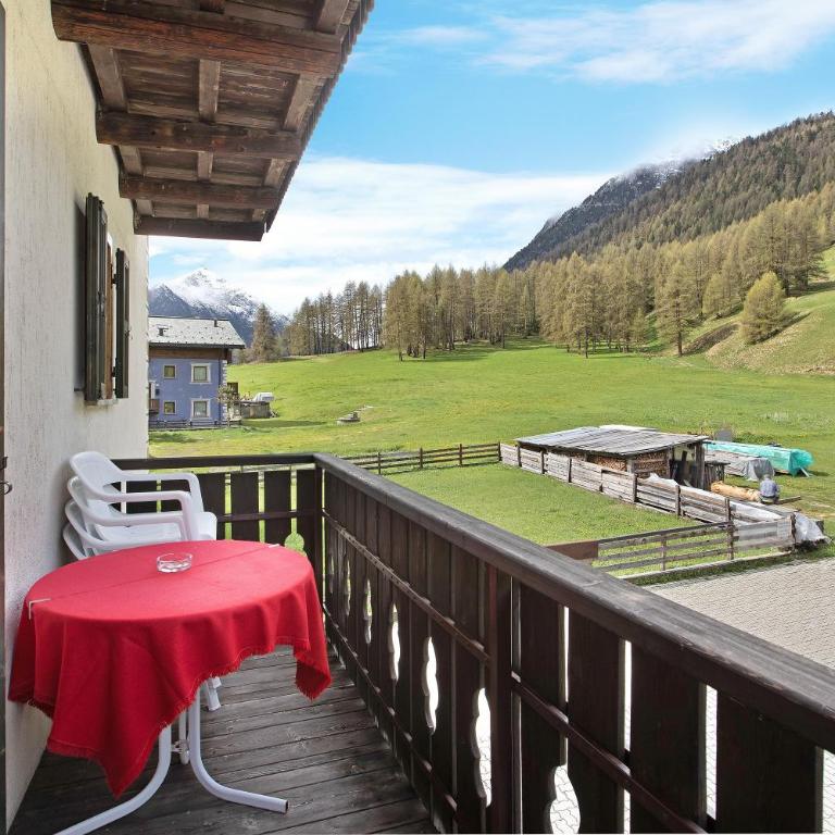 Bait dal Cucù App Plascianet - Appartamento Deluxe con 2 Camere da Letto e Vista Giardino - 9