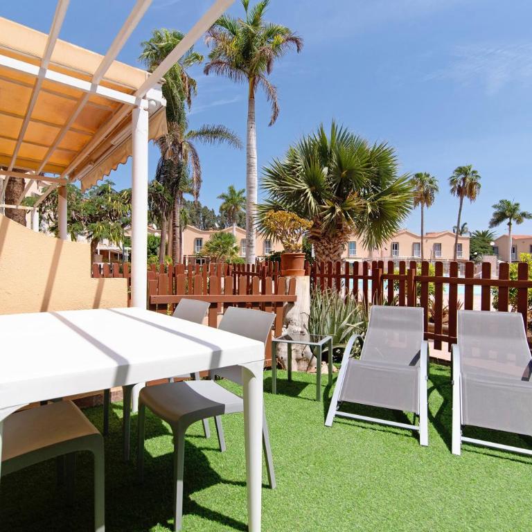 Oasis Pool View - Apartamento Superior de 1 dormitorio con balcón - 2