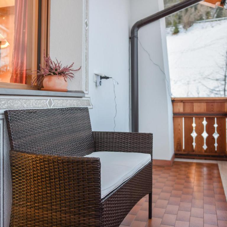 Apt Emil - Haus Kostner - Deluxe Apartment mit Balkon und 2 Schlafzimmern - 20