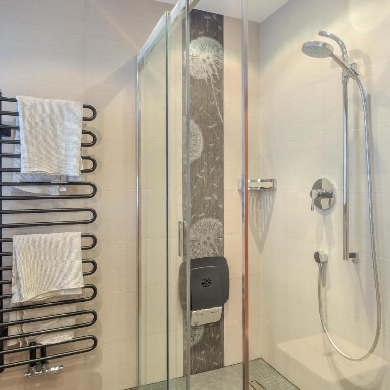 Apt Emil - Haus Kostner - Deluxe Apartment mit Balkon und 2 Schlafzimmern - 23