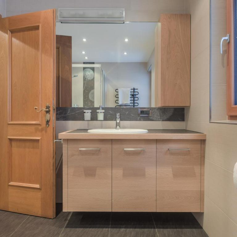 Apt Emil - Haus Kostner - Deluxe Apartment mit Balkon und 2 Schlafzimmern - 17