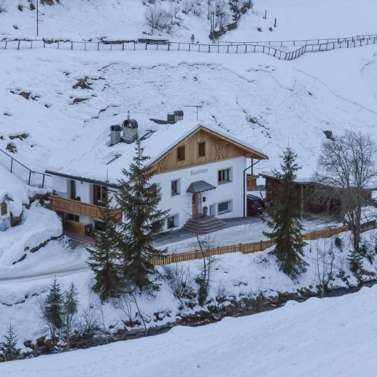 Apt Emil - Haus Kostner - Deluxe Apartment mit Balkon und 2 Schlafzimmern - 24