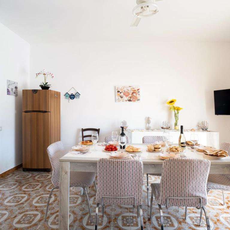 Villa Heart Island Vista Mare - Three-Bedroom House - 3