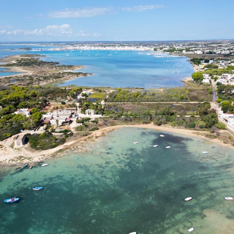 Villa Heart Island Vista Mare - Three-Bedroom House - 25