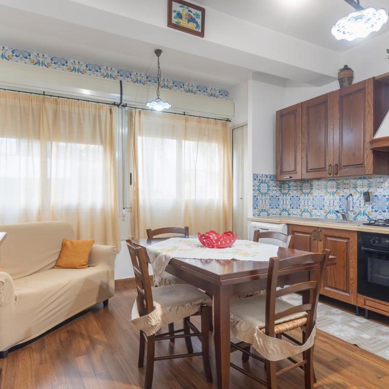 Gmg - Mondello House - Two-Bedroom House - 6