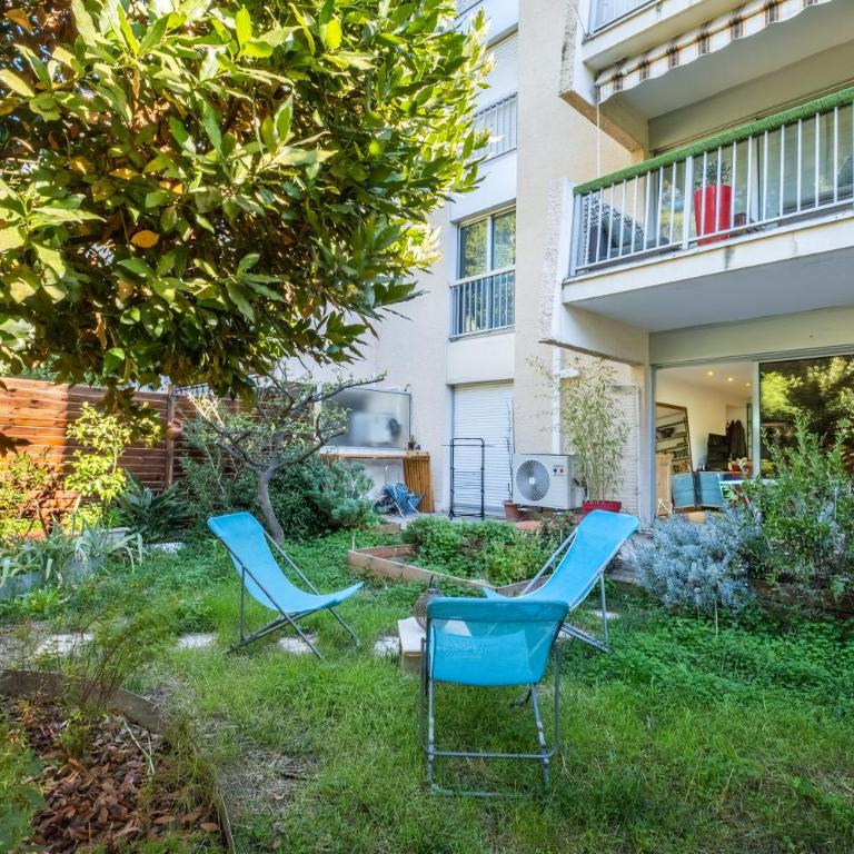 Spacieux Appart en rez de jardin - Appartement 3 Chambres Premium avec Balcon - 17