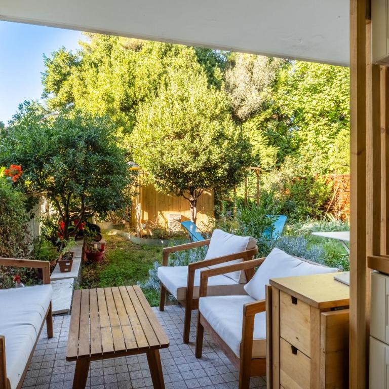Spacieux Appart en rez de jardin - Appartement 3 Chambres Premium avec Balcon - 4