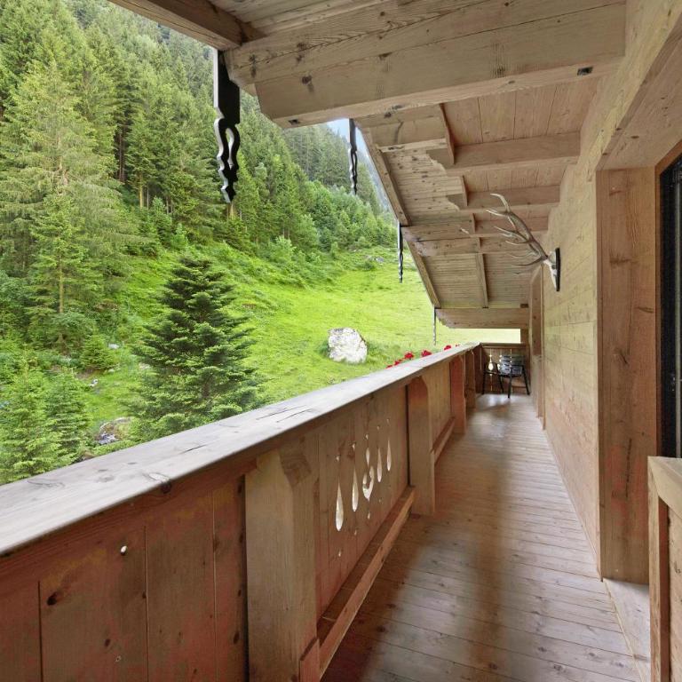 Alpenchalet Lacknerbrunn bis 23 P - Chalet - 12