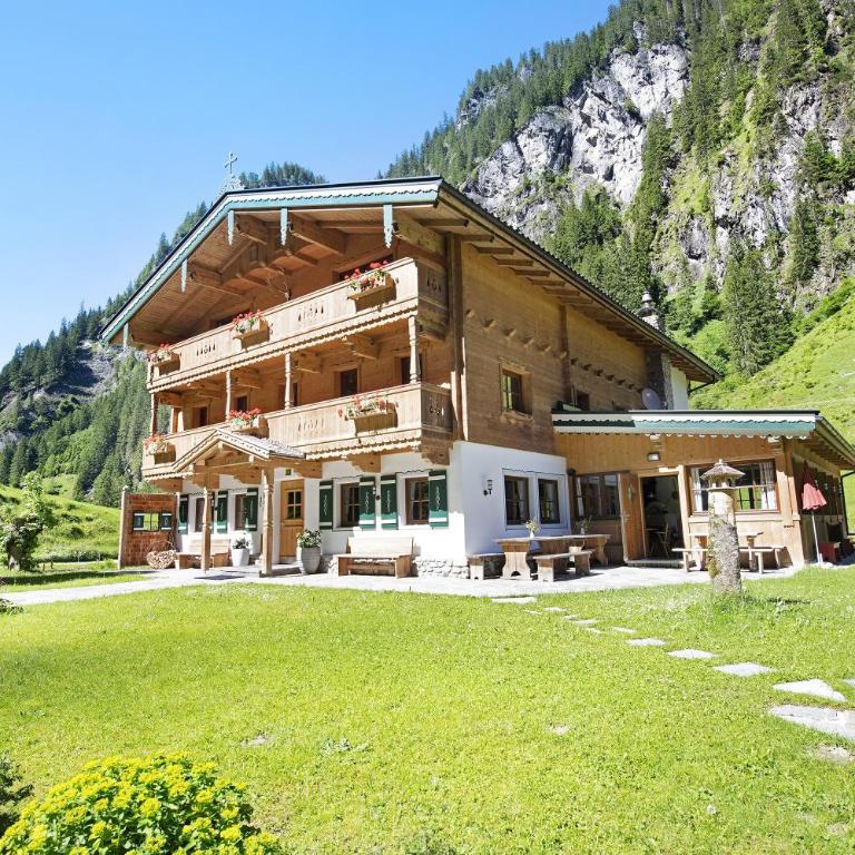 Alpenchalet Lacknerbrunn bis 23 P - Chalet - 41