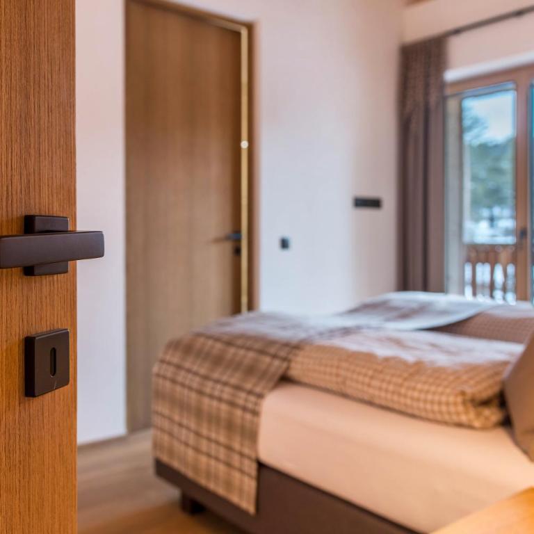 Schartneralm Kiefer Family - Deluxe-Apartment mit 2 Schlafzimmern und Gartenblick - 20