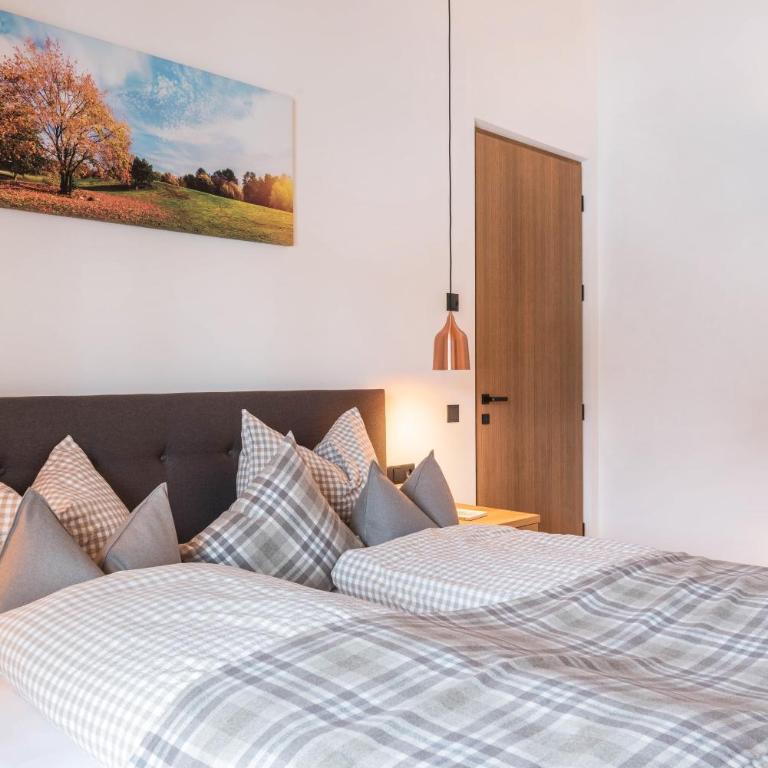 Schartneralm Kiefer Family - Deluxe-Apartment mit 2 Schlafzimmern und Gartenblick - 22