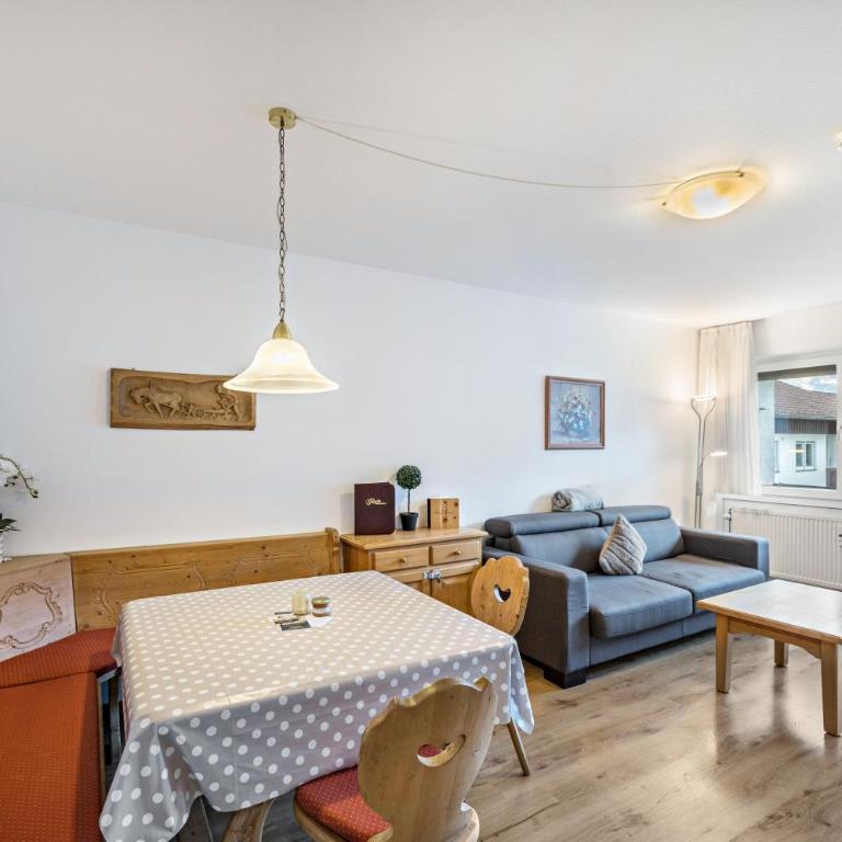 Fewo Bergblick, Sauna, Parkplatz - Superior Apartment mit 1 Schlafzimmer und Balkon - 6