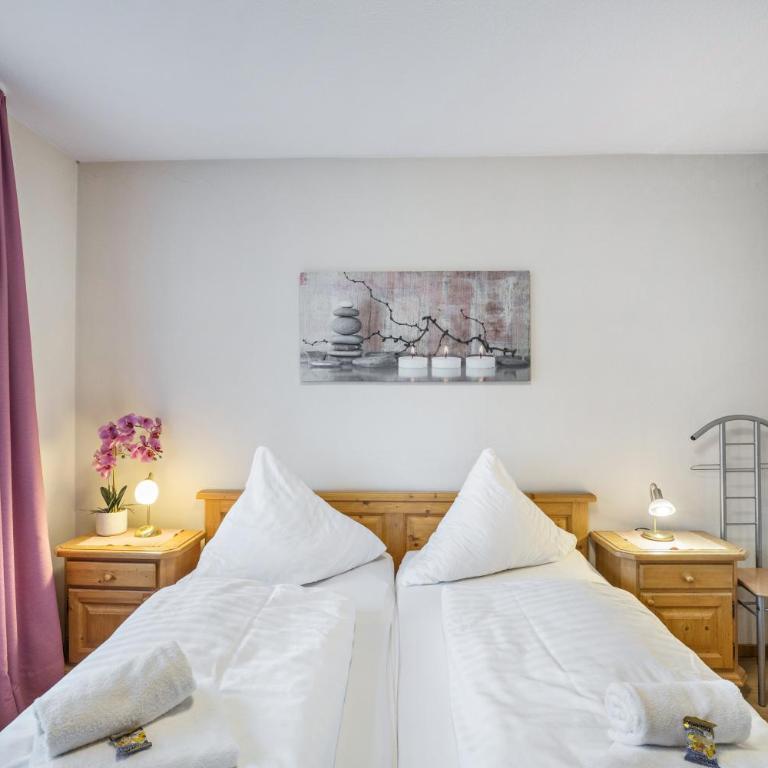 Fewo Bergblick, Sauna, Parkplatz - Superior Apartment mit 1 Schlafzimmer und Balkon - 11