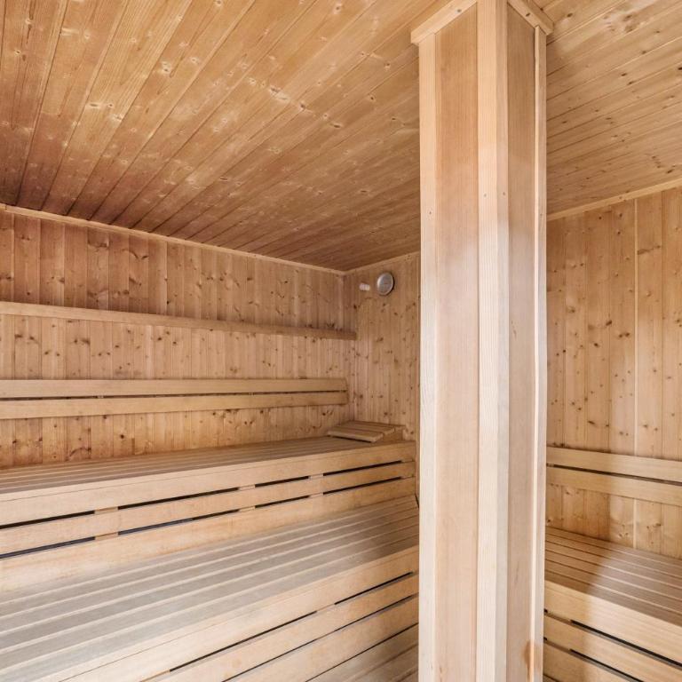 Fewo Bergblick, Sauna, Parkplatz - Superior Apartment mit 1 Schlafzimmer und Balkon - 18
