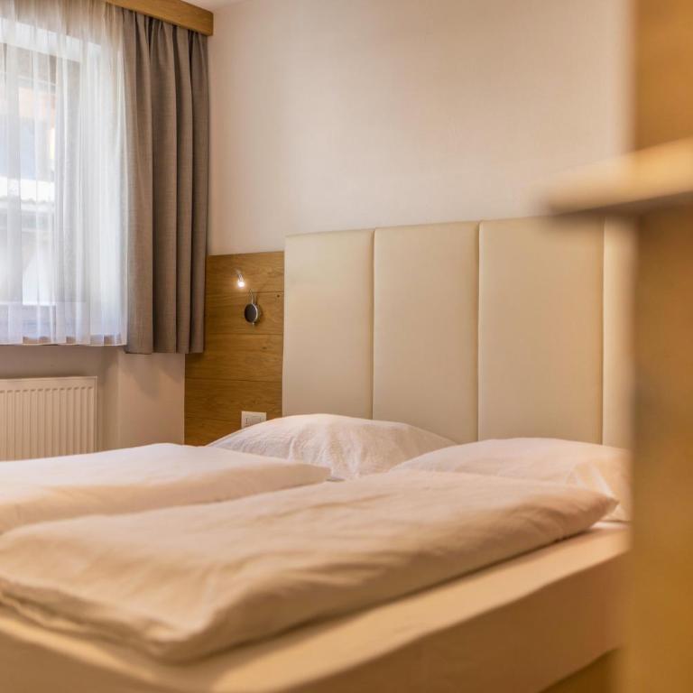 Rosalpina Apt 4 - Appartamento Deluxe con 2 Camere da Letto e Balcone - 15