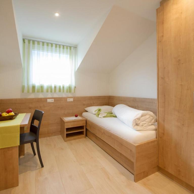 Kristallhof Fewo Bergblick - Appartamento Deluxe con 2 Camere da Letto e Vista Giardino - 10