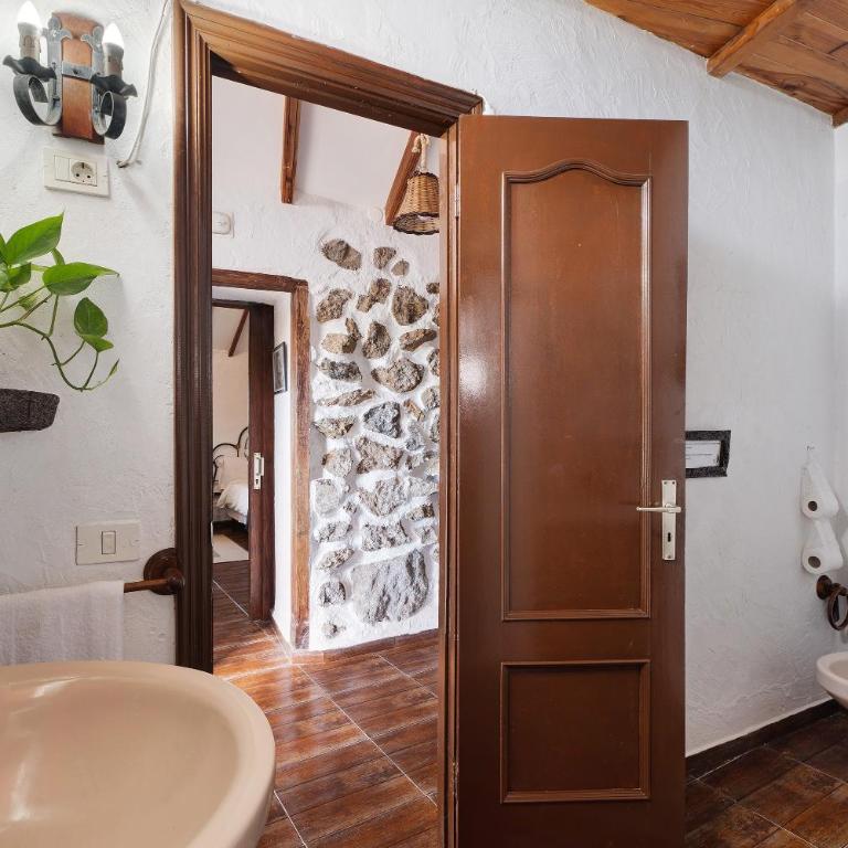 Casa Rosalía - Habitación Cuádruple con ducha - 10