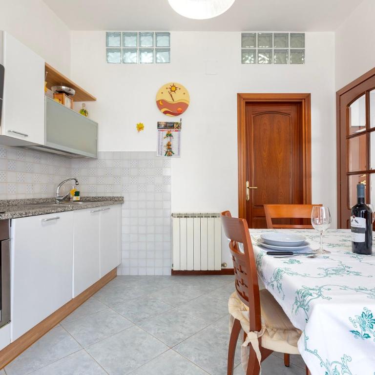 Mare Chiaro - Alghero - Appartamento Deluxe con 2 Camere da Letto e Balcone - 10